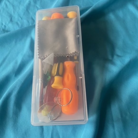 Nintendo Switch Repair Kit - Picture 1 of 2